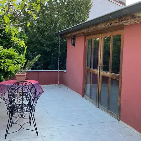 Old Town Cozy In The Heart Of Holiday home